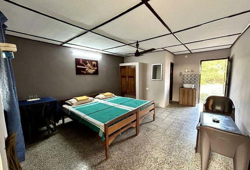 バルコニー付きスタンダードルーム, O  Palmar Beach Cottages Benaulim