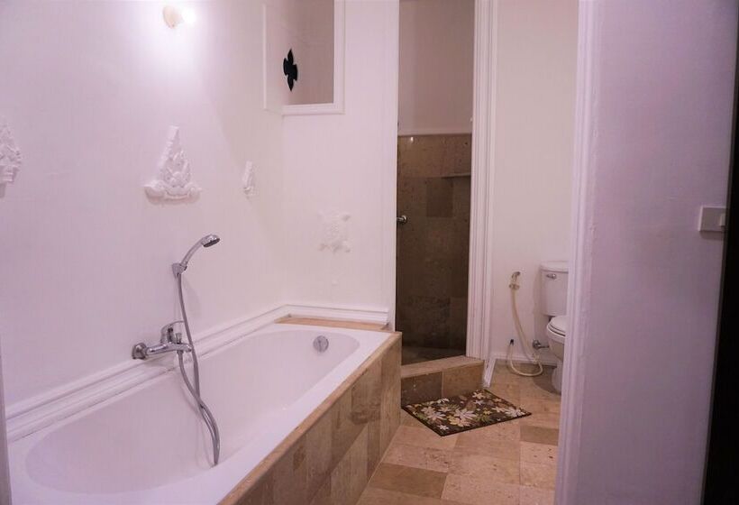 חדר דלוקס, Amaravati Wellness Center And Resort