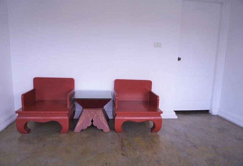 חדר דלוקס, Amaravati Wellness Center And Resort