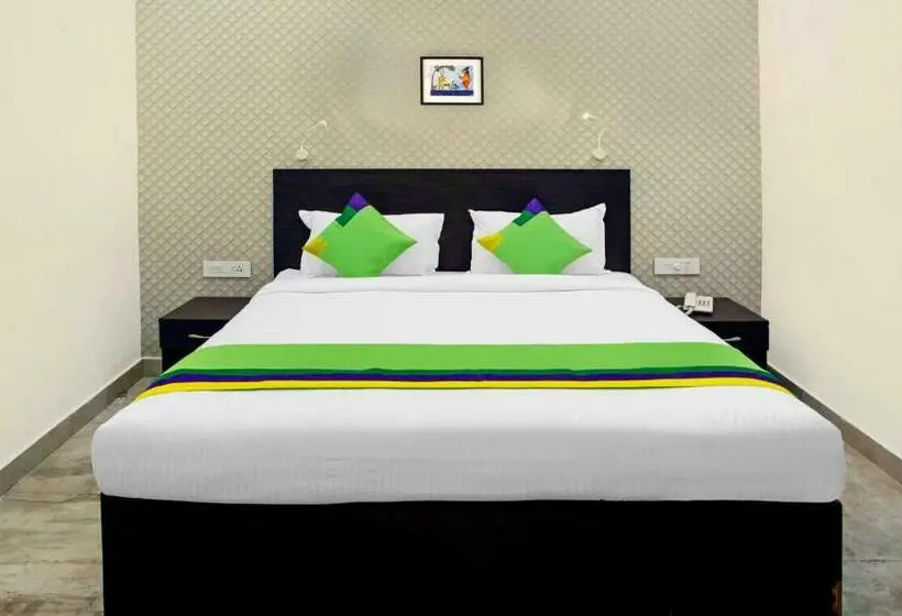 デラックスルーム, Treebo Kumily Gate Thekkady