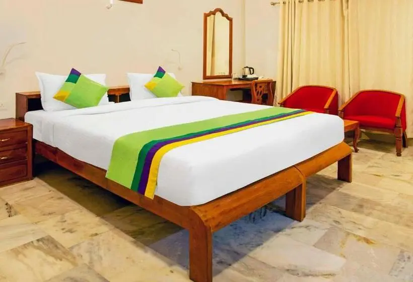 スタンダードルーム, Treebo Kumily Gate Thekkady