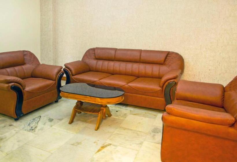 高级大房间, Treebo Kumily Gate Thekkady