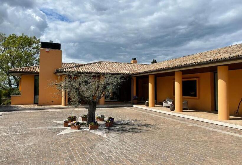 Вилла с 1 спальней и бассейном, Villa Chiara Relax