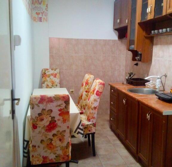 تختخواب در اتاق مشترک, Hostel Olea