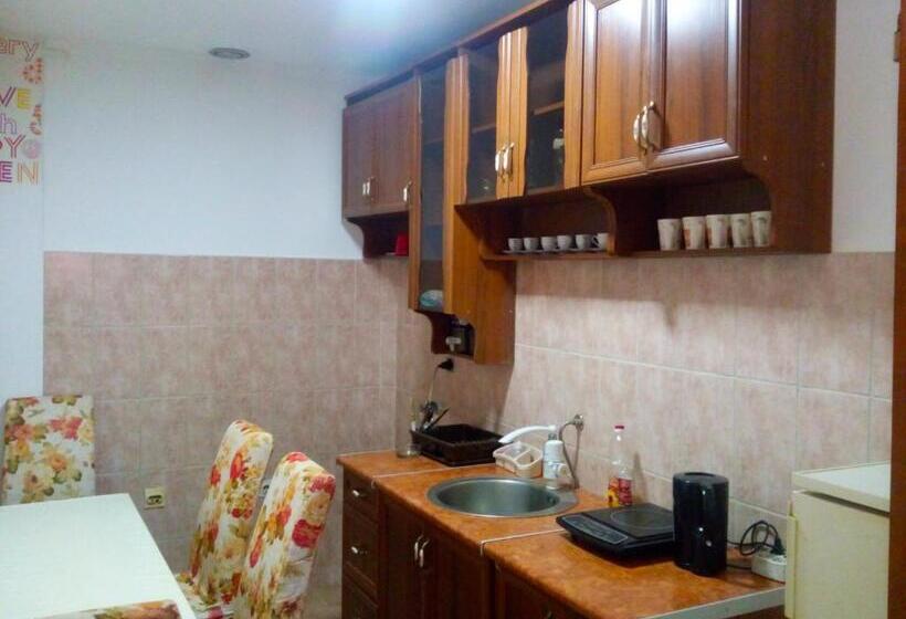 تختخواب در اتاق مشترک, Hostel Olea