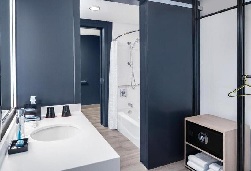 غرفة قياسية سرير كينج, Aloft Ocean City