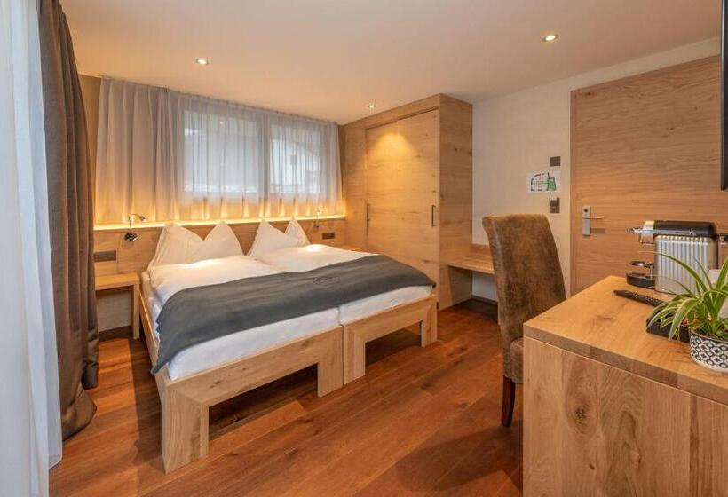 חדר סטנדרט, Heimatlodge