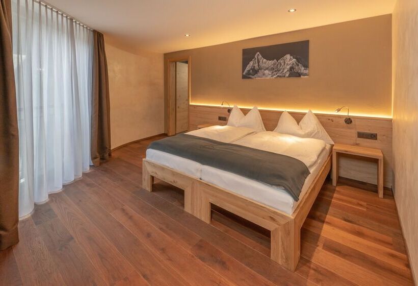 Номер Стандарт, Heimatlodge