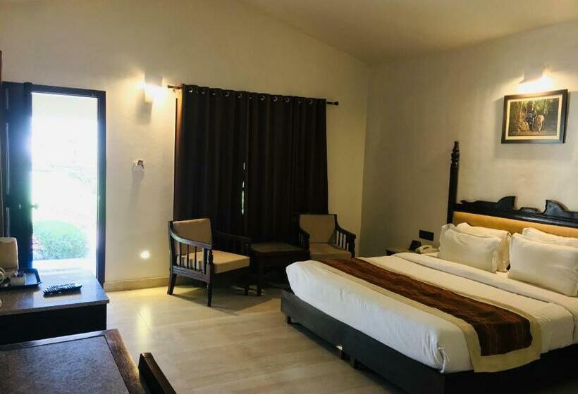 اتاق استاندارد با تخت بزرگ, Manu Maharani Resort