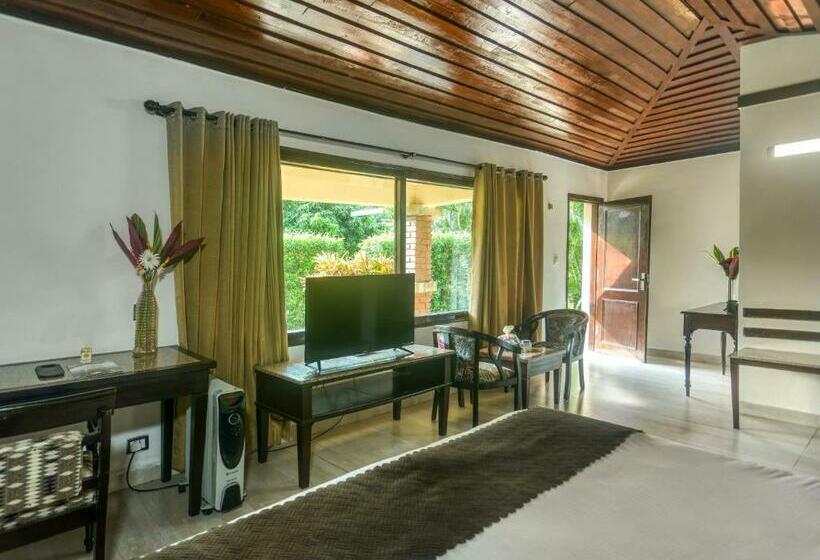 اتاق استاندارد با تخت بزرگ, Manu Maharani Resort