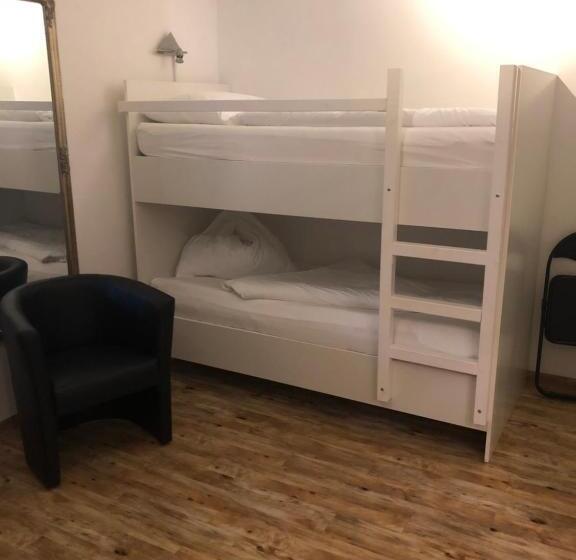 家庭间, Center Rooms Villach