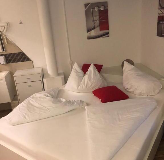 家庭间, Center Rooms Villach