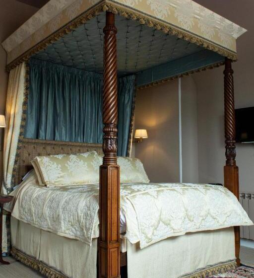 Quarto Familiar Deluxe, The Carden Arms