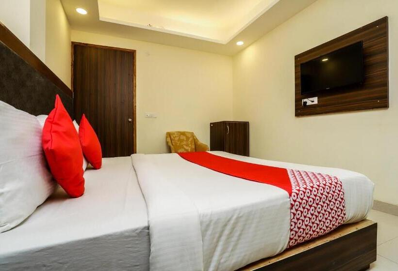 Quarto Triplo Clássico, Flagship 23466  Planet