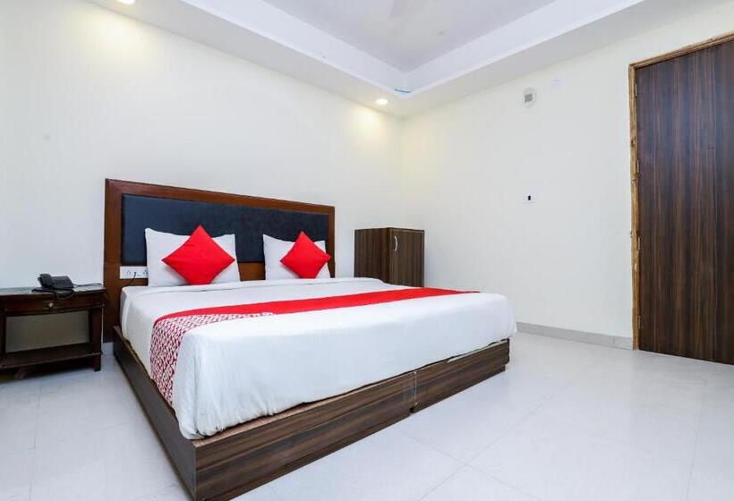 Quarto Triplo Clássico, Flagship 23466  Planet