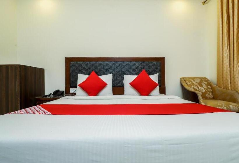 Quarto Triplo Clássico, Flagship 23466  Planet