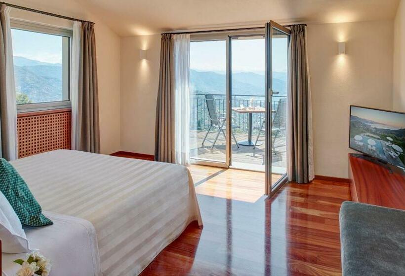 اتاق لوکس با بالکن و چشم‌انداز دریا, Il Leccio   Luxury Resort Portofino Monte