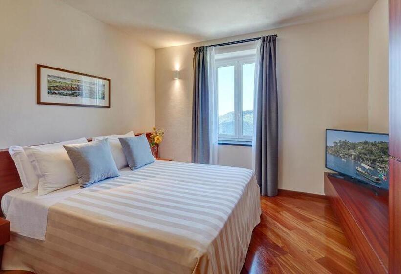 اتاق لوکس با چشم‌انداز دریا, Il Leccio   Luxury Resort Portofino Monte