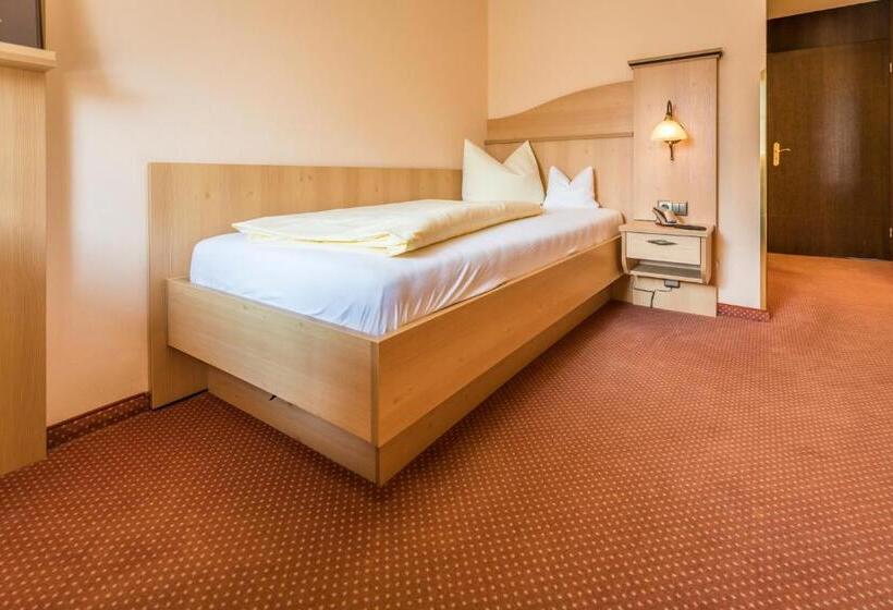 Quarto Estandar Individual, Kurhotel Falter