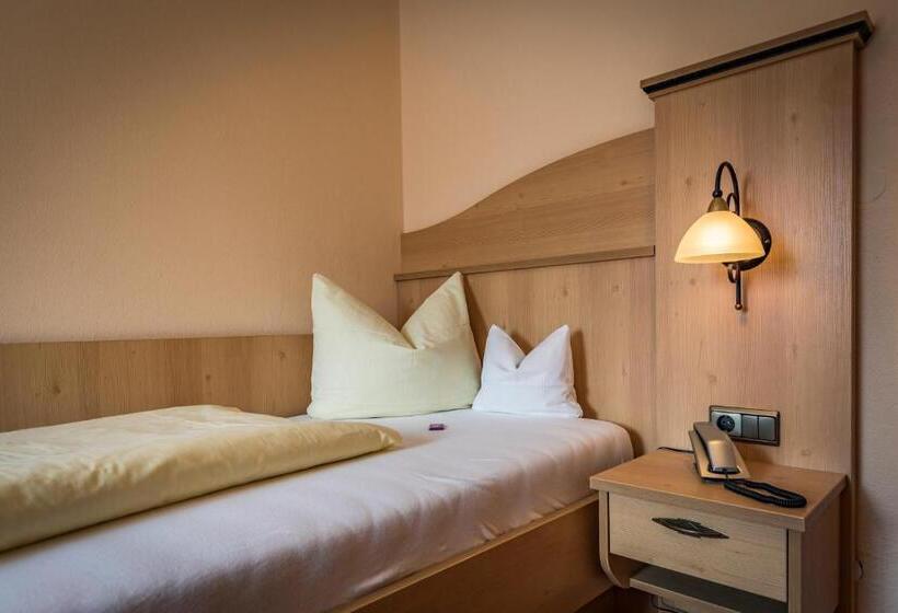 Quarto Estandar Individual, Kurhotel Falter