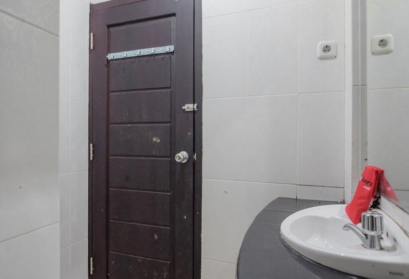 스탠다드 룸, Reddoorz Syariah Near Jamtos Jambi