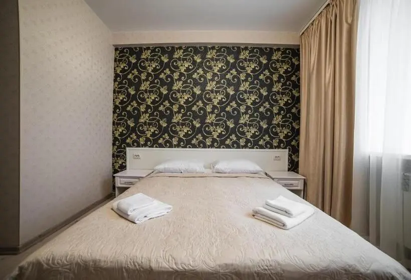 Standard-huone, Sergeev