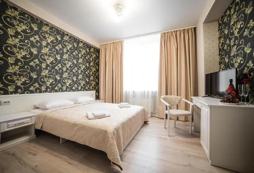 Standard-huone, Sergeev