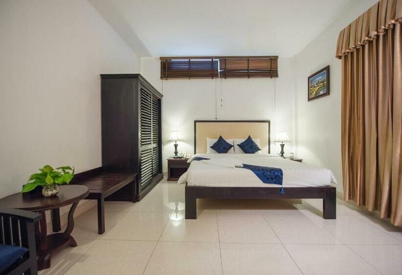 חדר סופריור עם מיטת קינג, Homesyn