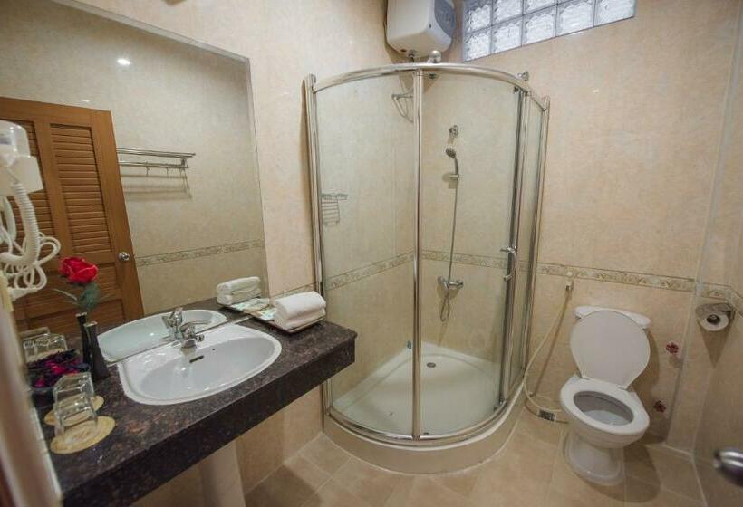 חדר סופריור עם מיטת קינג, Homesyn