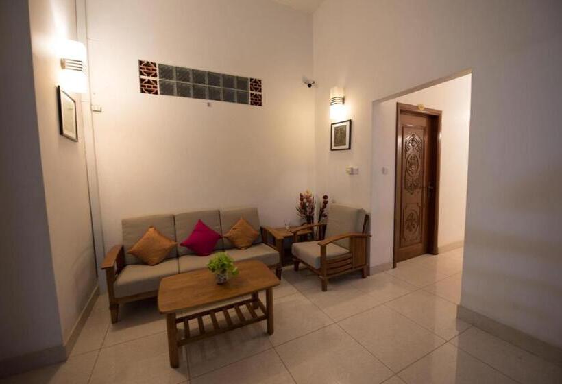 חדר סופריור עם מיטת קינג, Homesyn