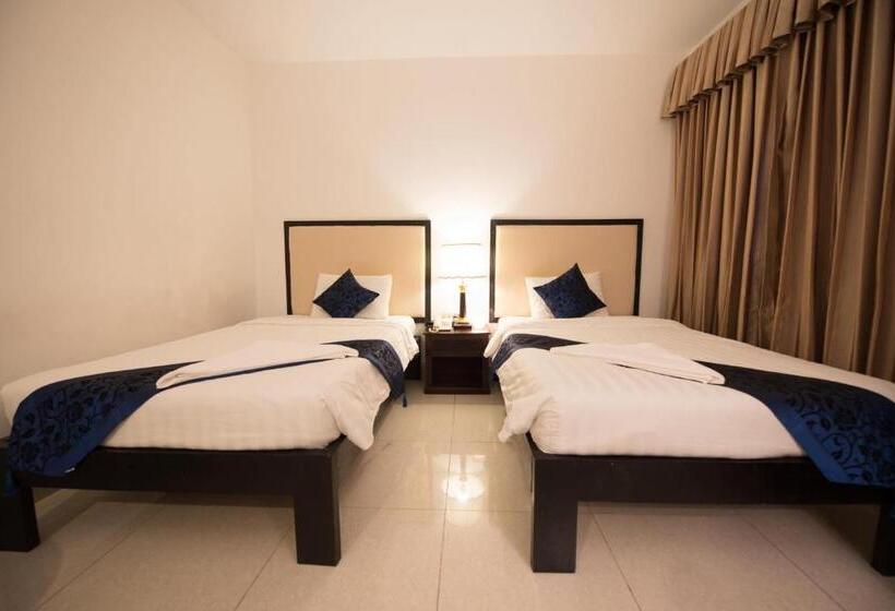 חדר סופריור, Homesyn