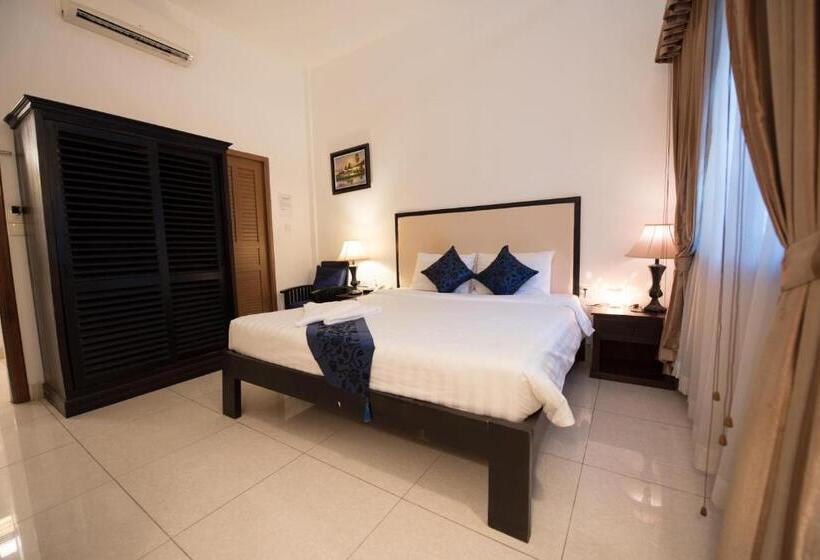 חדר דלוקס עם מרפסת, Homesyn