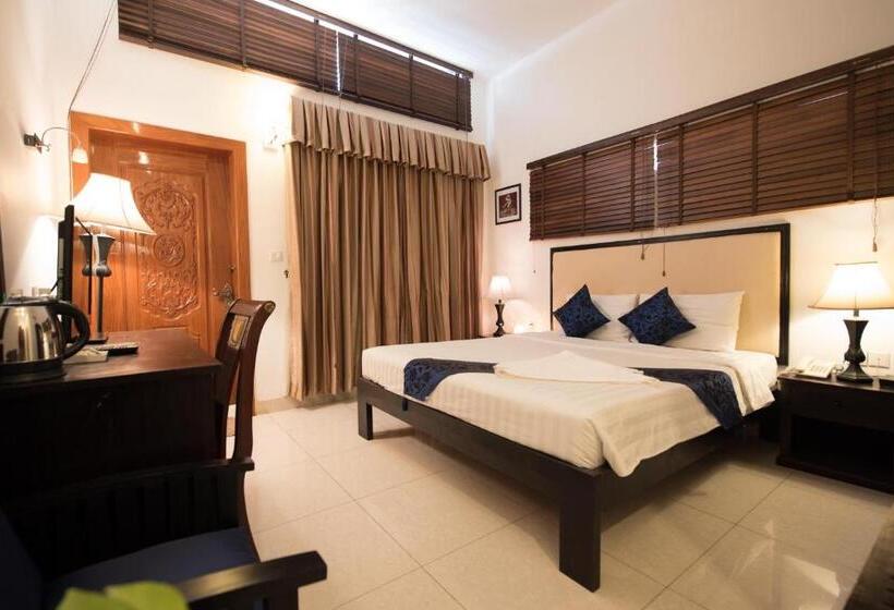 חדר דלוקס עם מרפסת, Homesyn