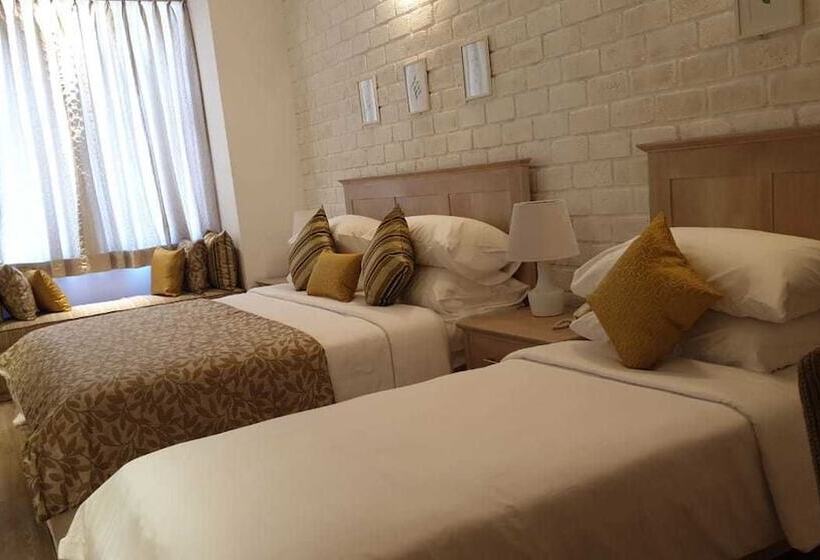 Люкс Повышенной Комфортности, The Lynden Grove