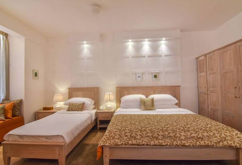 Люкс Superior, The Lynden Grove