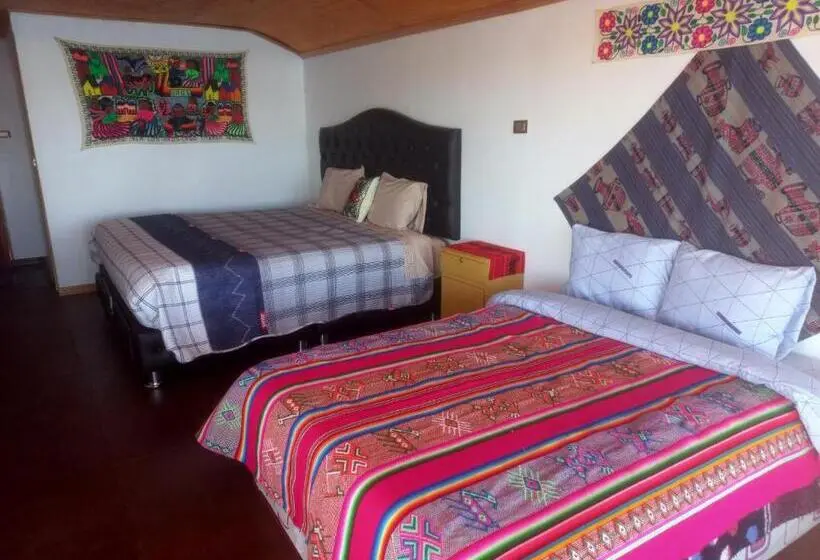 اتاق خانوادگی, Uros Titicaca Khantaniwa Lodge