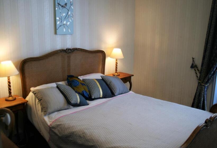 غرفة قياسية, Terre D'espérance