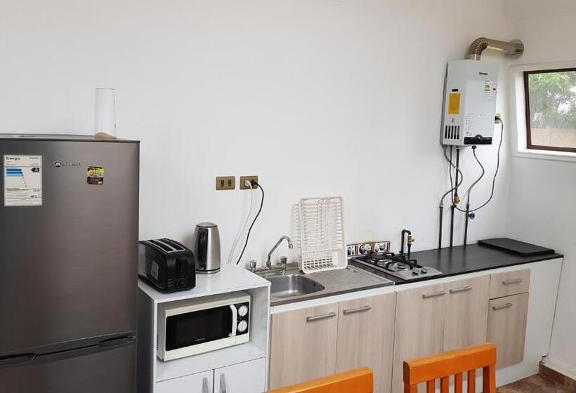 بنجلو عائلى, Domos Dream