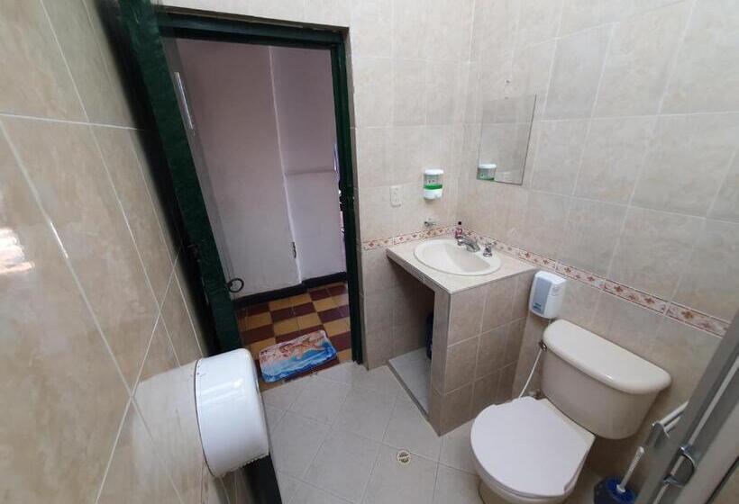 מיטה בחדר משותף, Green Door San Gil