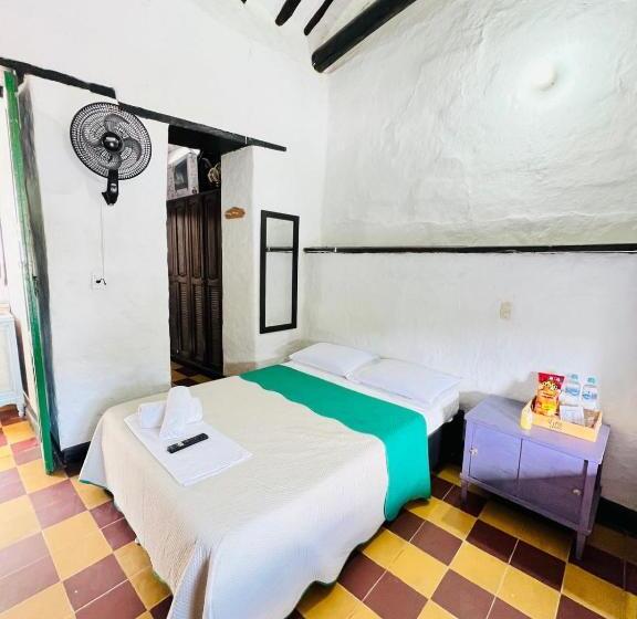 חדר משפחתי דלוקס, Green Door San Gil