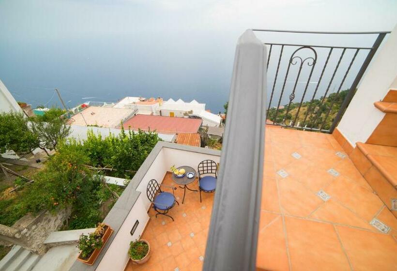 Номер Deluxe, San Giacomo Relais