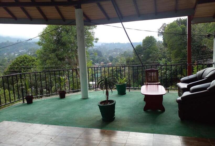 غرفة عائلية, Mountain View Villa