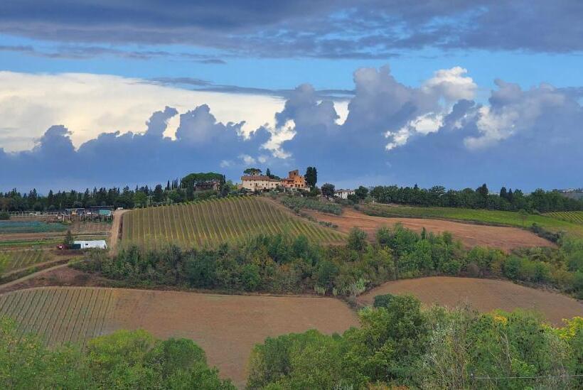 דירת חדר סופריור, La Volpaia 1521