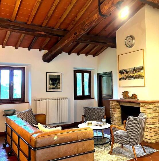 דירת חדר סופריור, La Volpaia 1521