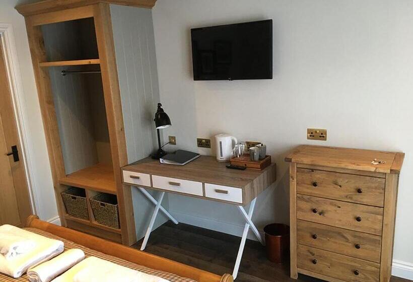Номер Superior, The Walhampton Arms