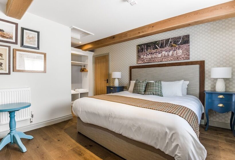 高级大房间, The Walhampton Arms