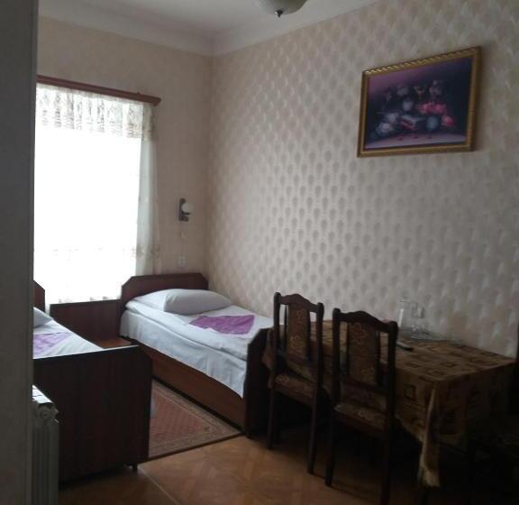 Номер Стандарт, Dina