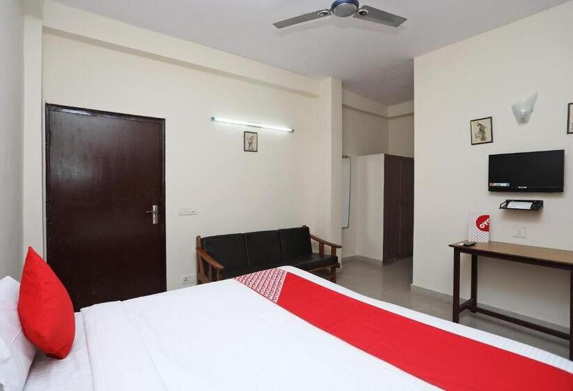 标准间, Oyo 14454 Celebration Bnb Home