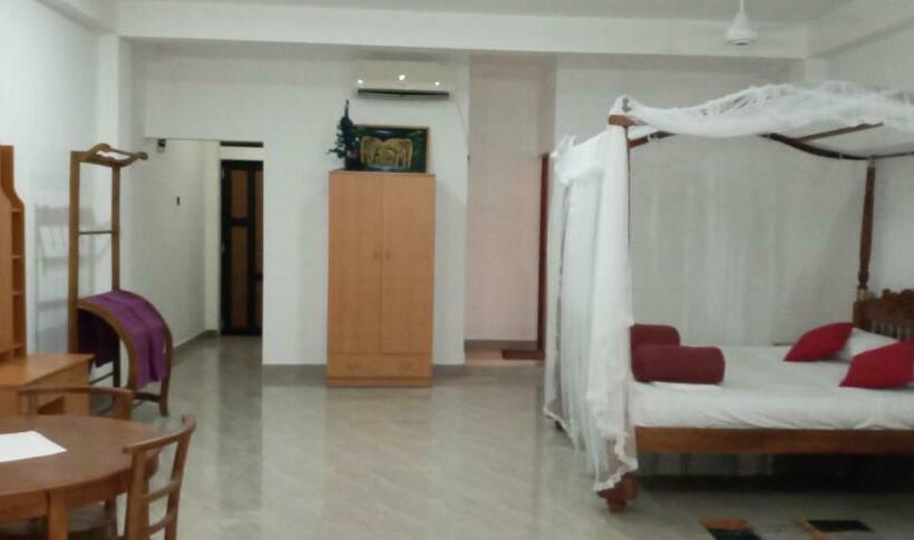 标准间, Coral Reef Guest