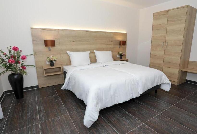 Family Suite, @home Boardinghouse